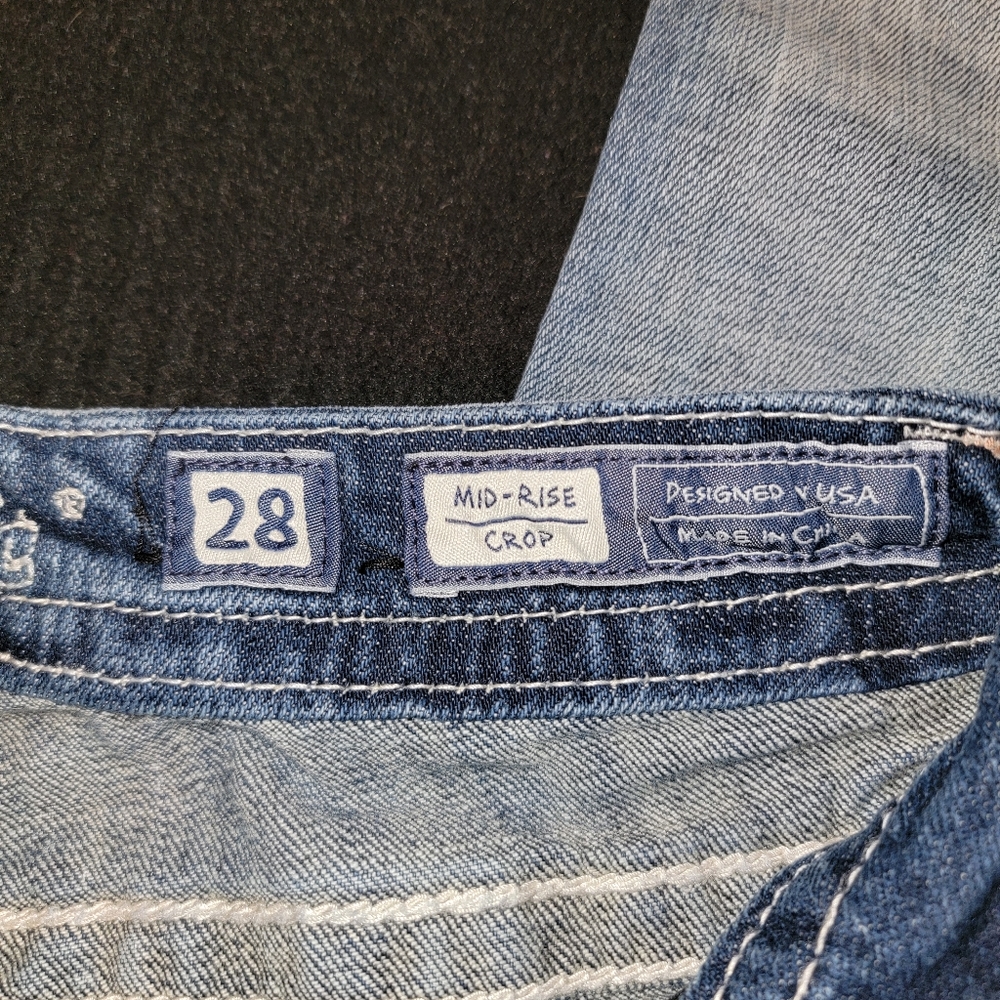 Miss Me Capris Jeans